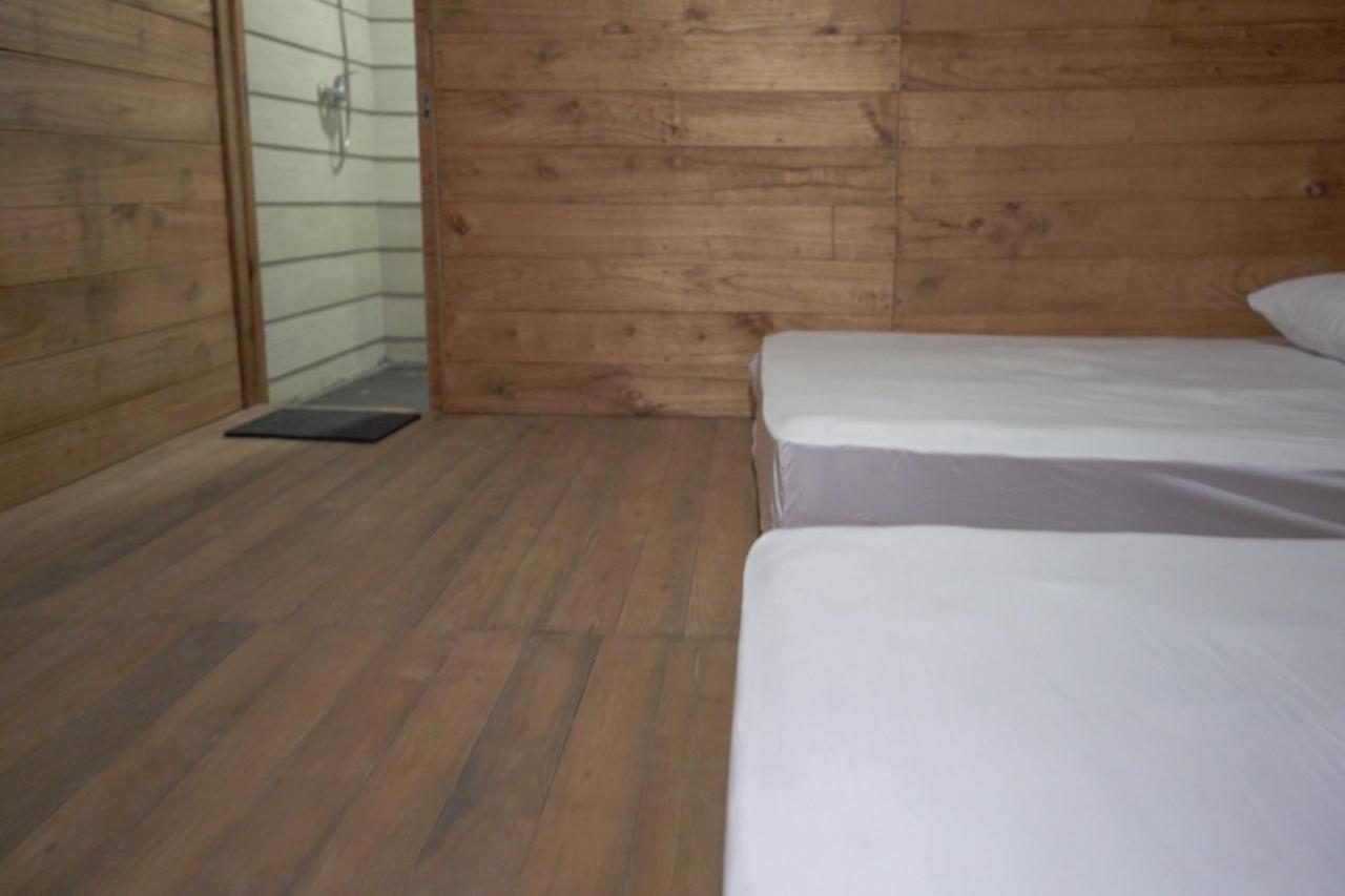 Pulau Mahitam Resort & Cottage By Hotelku Menango Exterior photo