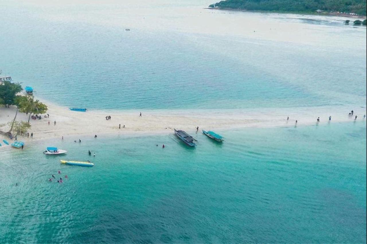 Pulau Mahitam Resort & Cottage By Hotelku Menango Exterior photo