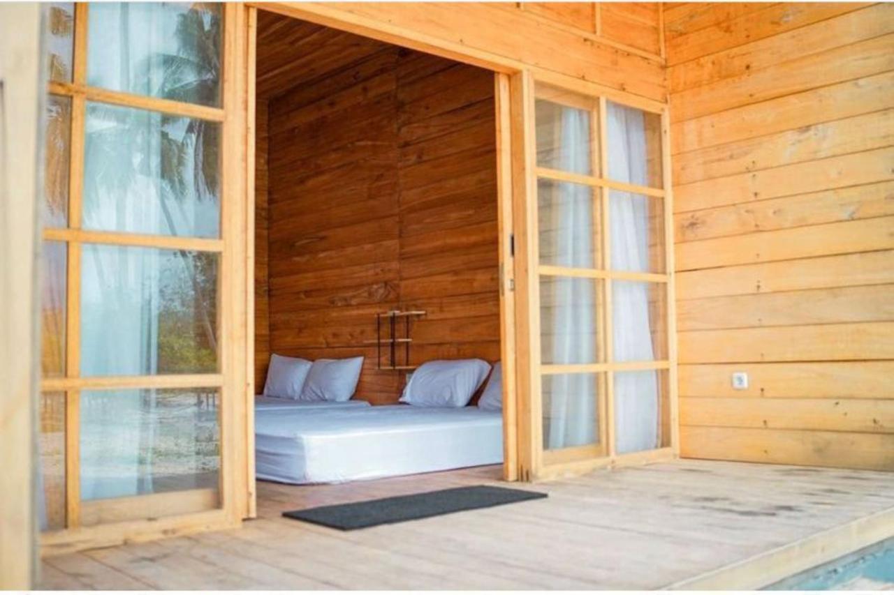 Pulau Mahitam Resort & Cottage By Hotelku Menango Exterior photo